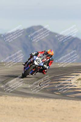 media/Nov-16-2025-Race Pace (Sun) [[8c5fa54630]]/Non Verified Riders (1st 20 Minutes)/6-Turn 12 (2pm)/